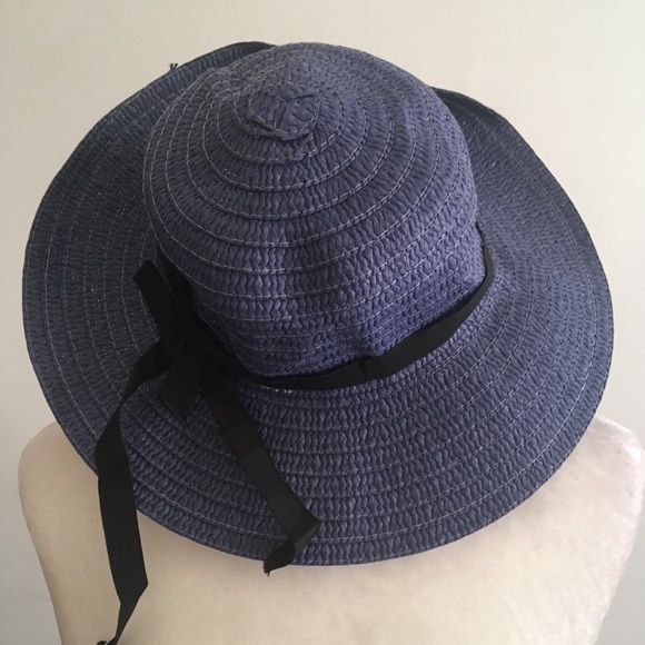 Accessories - Blue Straw Hat